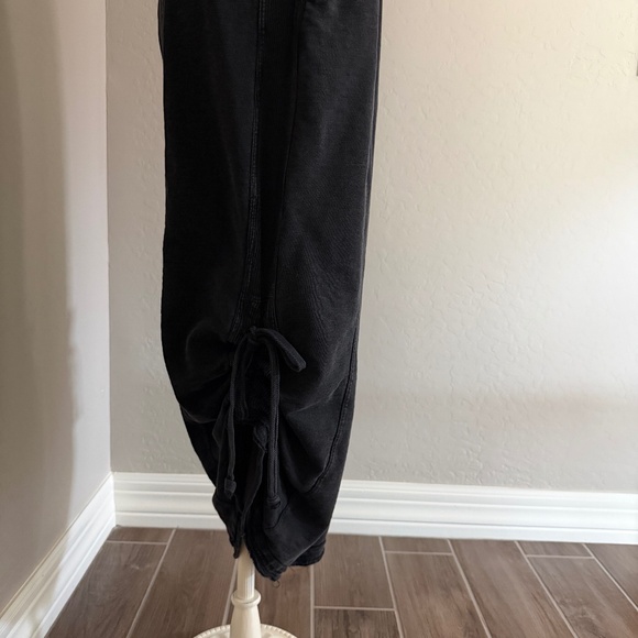 Anthropologie Daily Practice "Horizon Wide-Leg Black Knit Jumpsuit" Size Medium - Picture 13 of 13